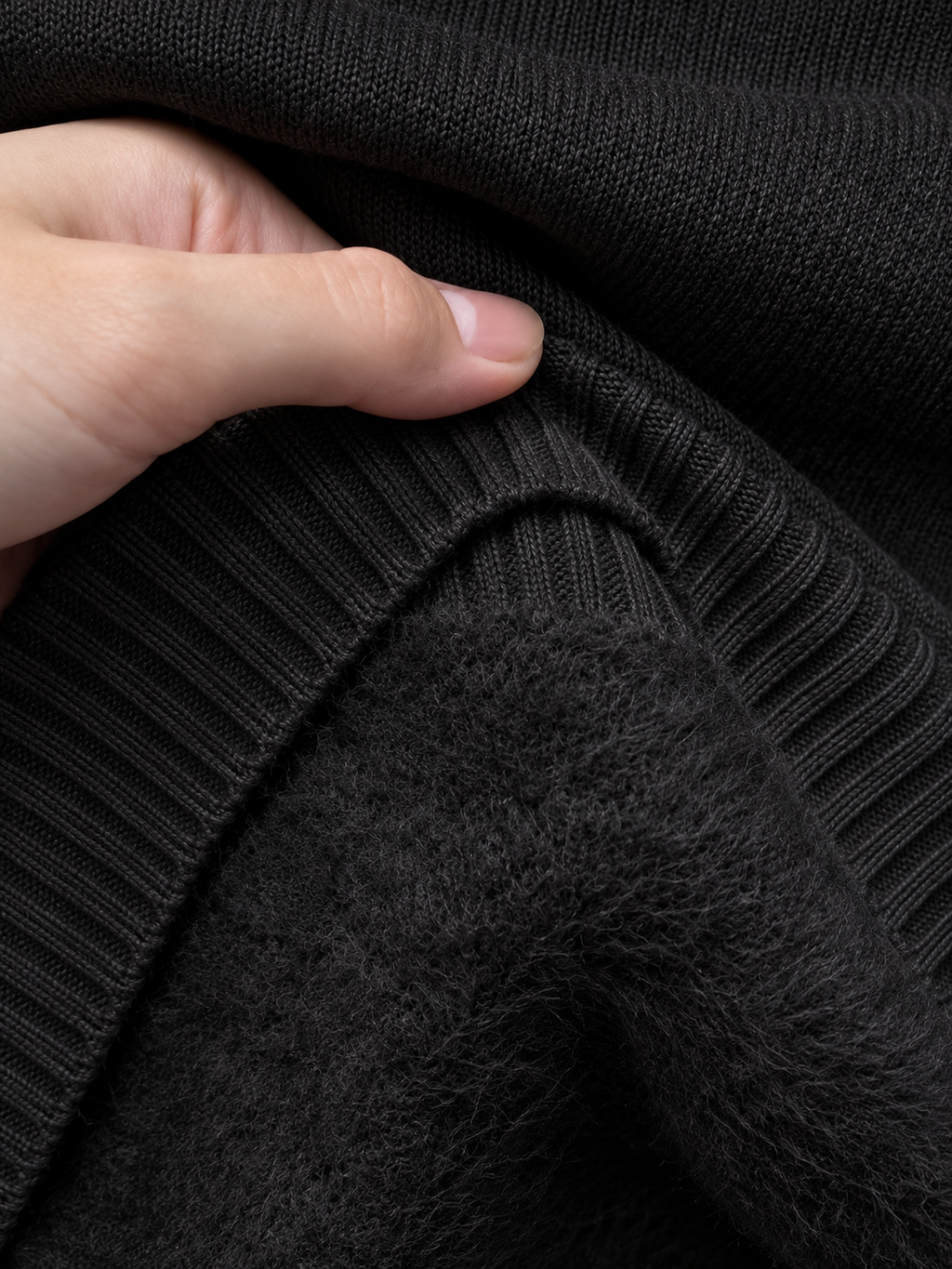 Women’s Roll Neck Knitted Jumper – Fluffy Lined Long Sleeve