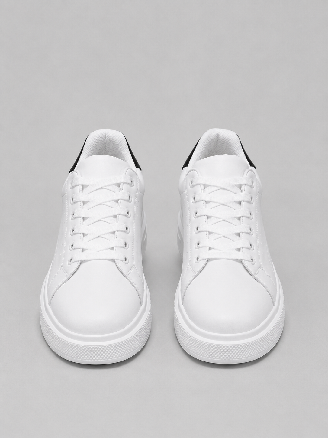 Men's Leather Trainers – Low Top Lace Up Casual Sneakers