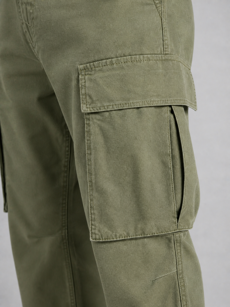 Men’s Relaxed Fit Cargo Trousers – Everyday Utility Style