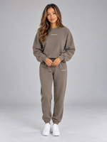 Women’s Oversized Tracksuit Set – Sweatshirt & Cuffed Joggers