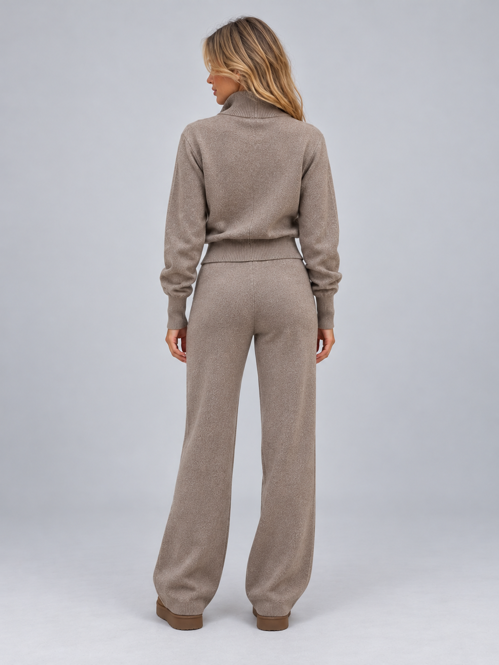 Women’s Knitted Co-ord Set – Zip Up Cardigan & Wide Leg Trousers