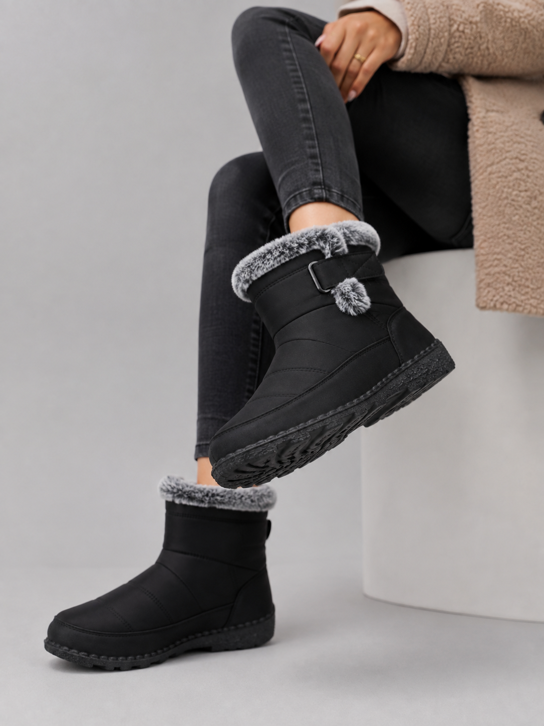 Women’s Faux Fur Lined Snow Boots – Warm Winter Ankle Boots