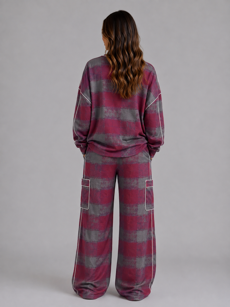 Women’s Oversized Striped Two-Piece Lounge Set – Sweatshirt & Wide Leg Trousers