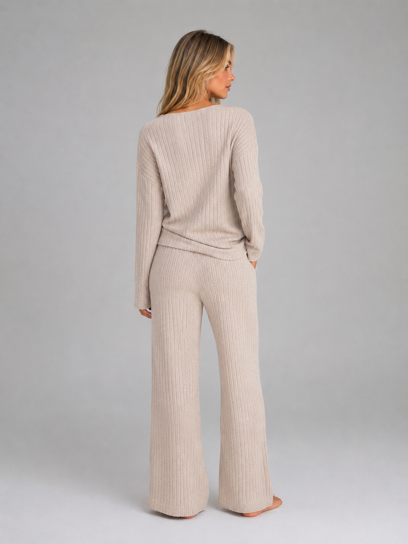 Women's Ribbed Knit Lounge Set – Soft V-Neck Jumper & Wide Leg Trousers Co-Ord