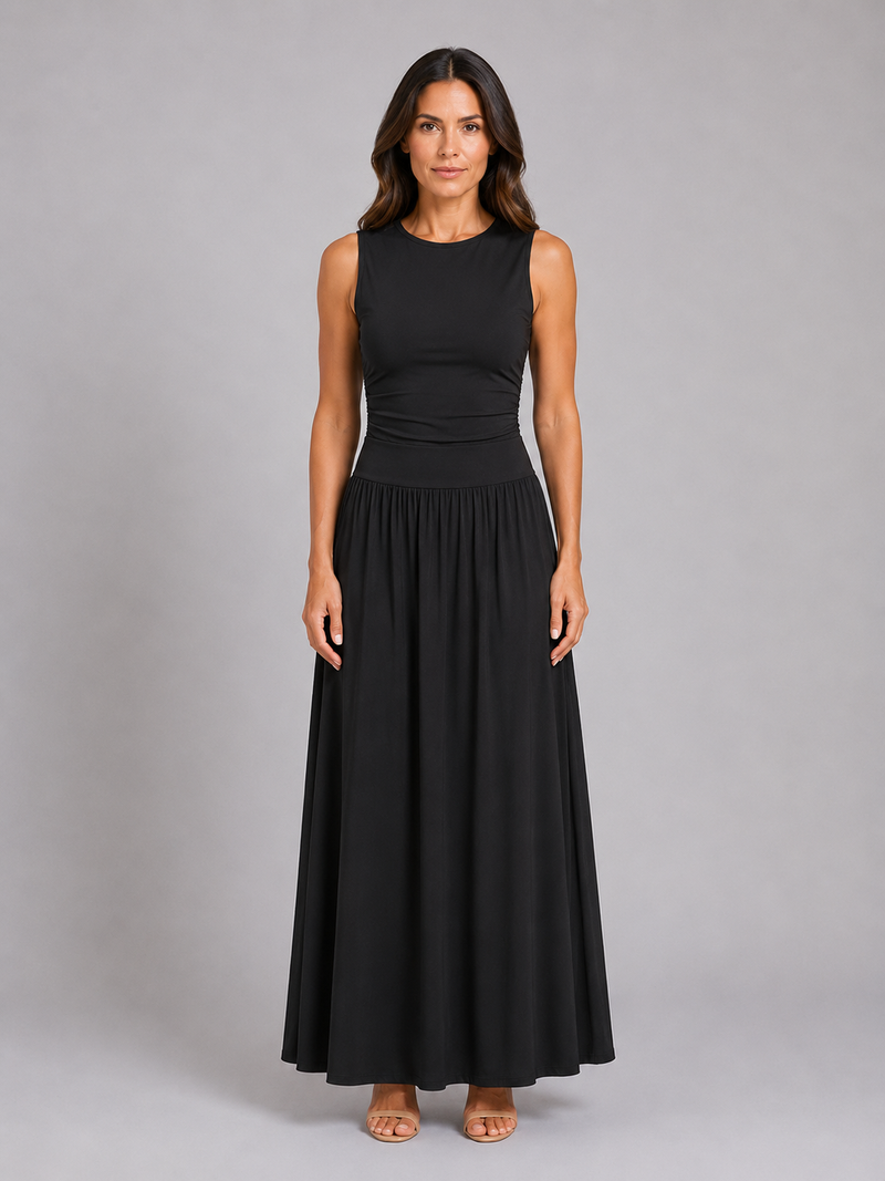 Women's Sleeveless Maxi Dress with Pockets – Ruched Waist Style